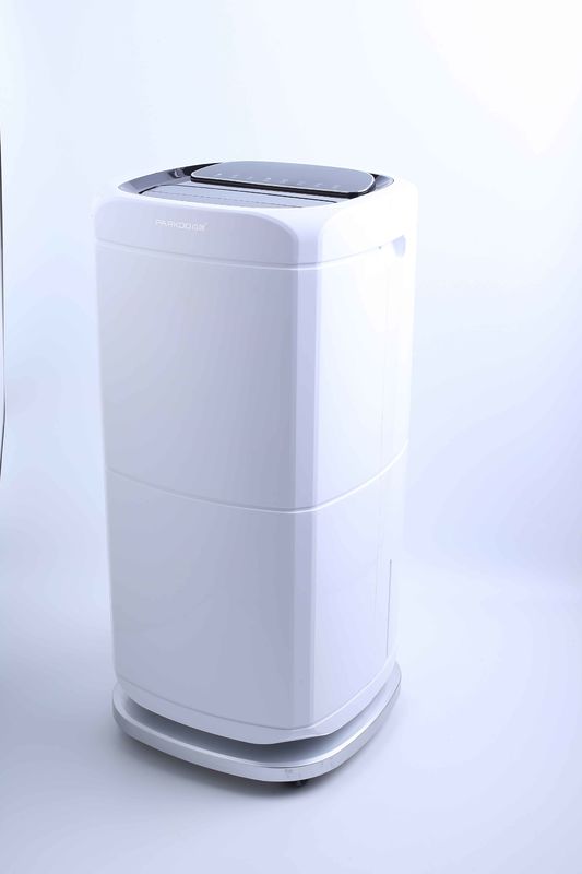 Toko Tangki Air Lager Bekerja Tenang Menggunakan Ruang Lager Menggunakan Dehumidifier Udara Rumah